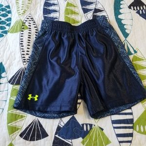 Under Armour shorts! Size 4T